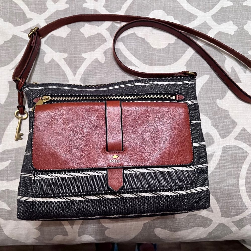 Fossil Women's Kinley Crossbody Purse
